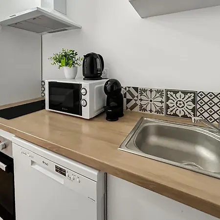 Appartement Rénové Et à 2 Pas Du Cœur De